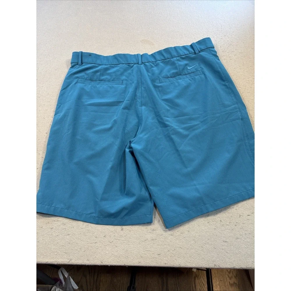 Nike Golf Dri-Fit SHORTS  Mens 40  AQUA BLUE Stretch  Athleisure PERFORMANCE